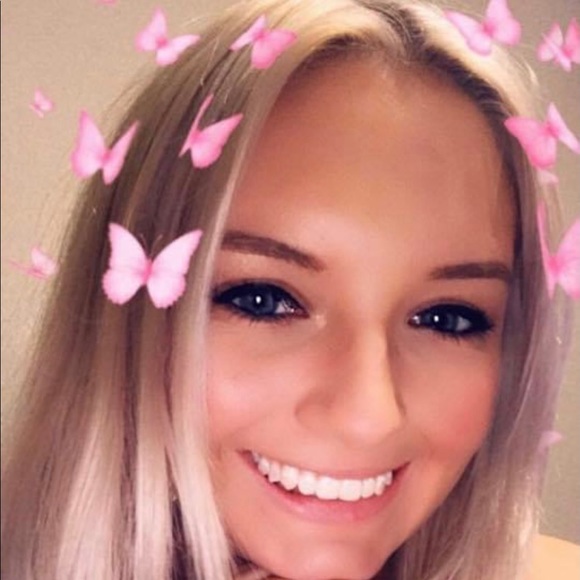 Meet your Posher, Raven - Picture 1 of 1